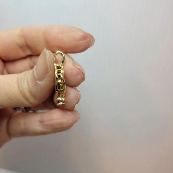 14K yellow gold emerald diamond charm pendant necklace - Picture 8 of 13